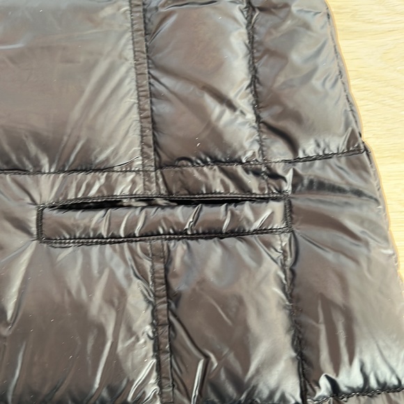 Lightweight long down vest - Picture 3 of 6